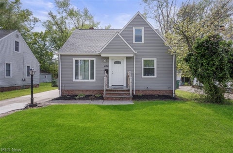 Homes For Sale - 468 E 305th Street<br/> Willowick, OH 44095