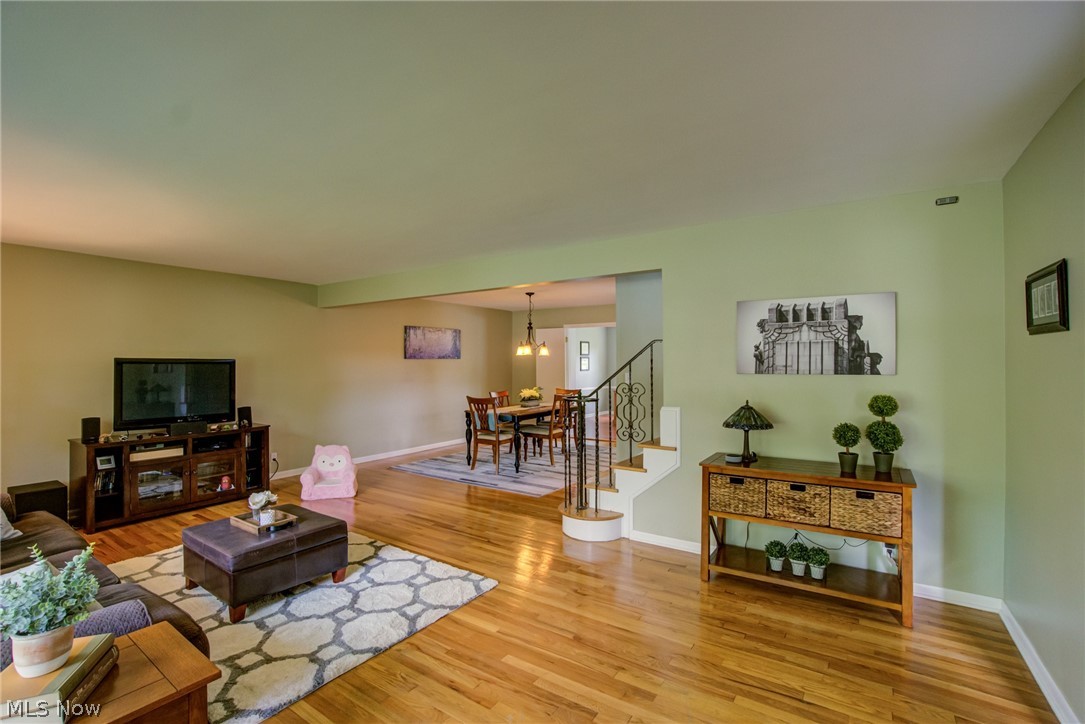 Rapid Transit Land Sales Compa - Residential