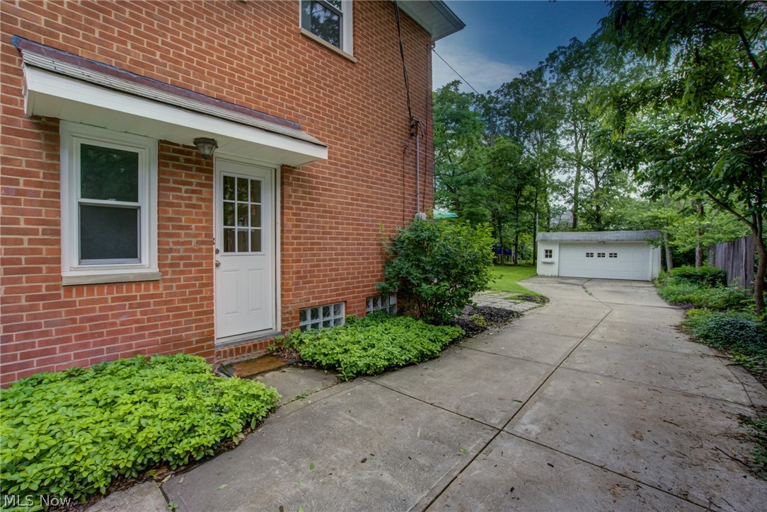 Rapid Transit Land Sales Compa - Residential