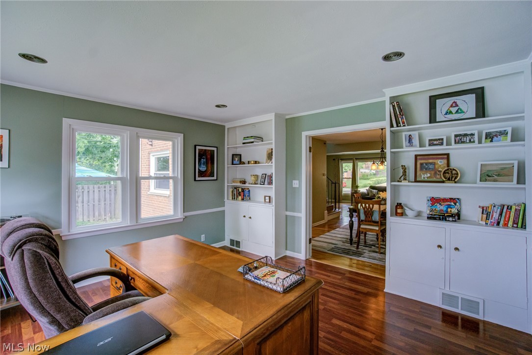 Rapid Transit Land Sales Compa - Residential