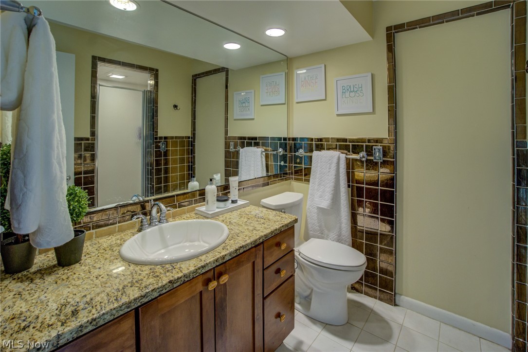 Rapid Transit Land Sales Compa - Residential