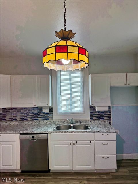 Tiny photo for 702 2nd Street, New Matamoras, OH 45767 (MLS # 5188227)