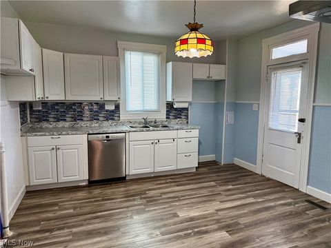 Tiny photo for 702 2nd Street, New Matamoras, OH 45767 (MLS # 5188227)