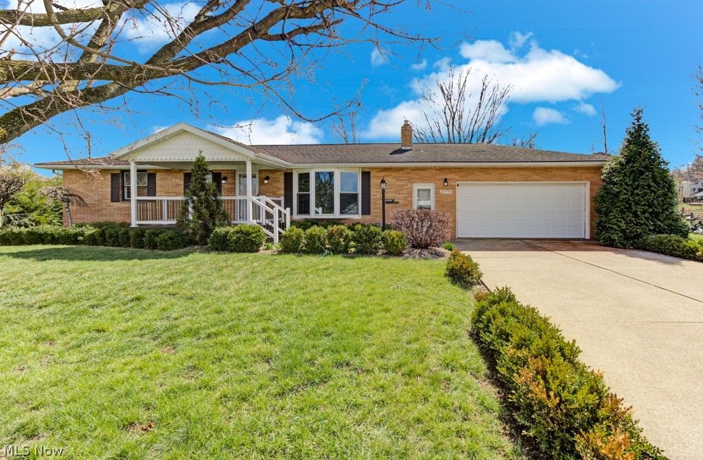 Photo of 22755 Mayfair Avenue, Minerva, OH 44657 (MLS # 5196948)