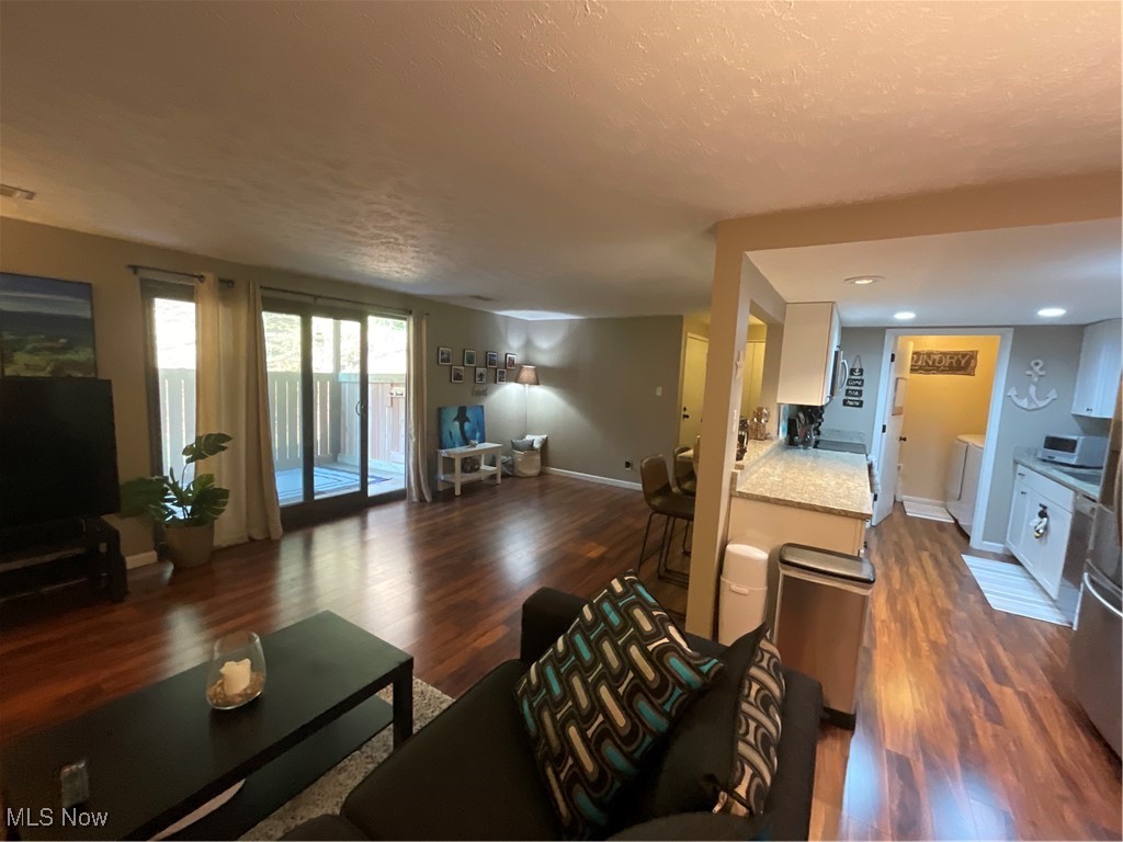 Woods/Brecksville Condo - Residential