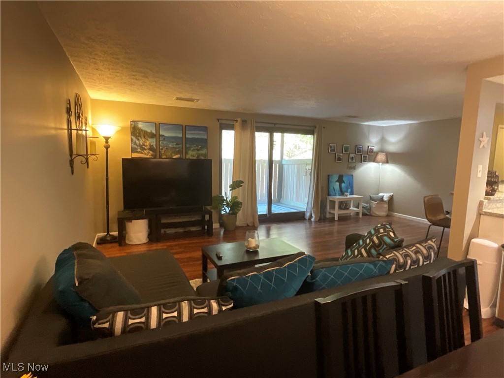 Woods/Brecksville Condo - Residential