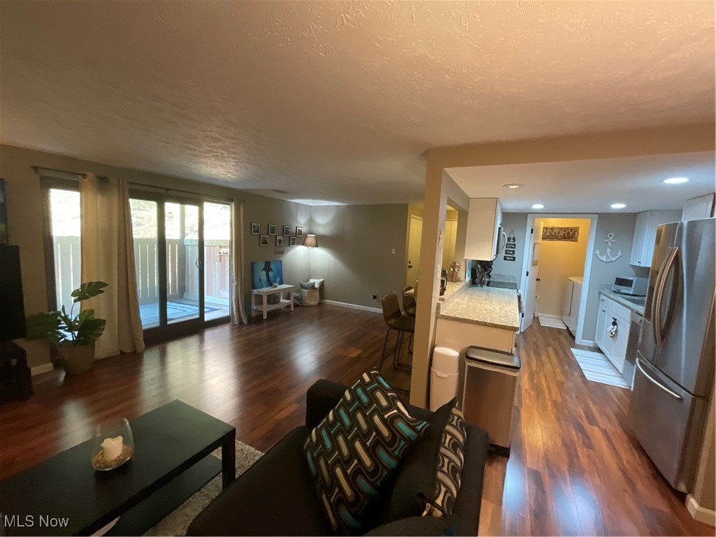 Woods/Brecksville Condo - Residential