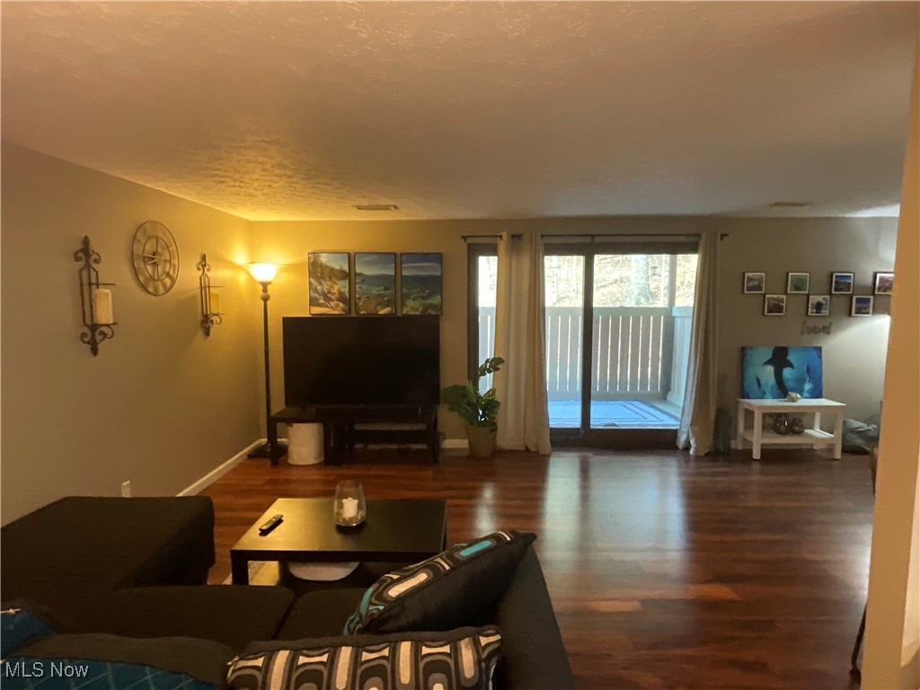 Woods/Brecksville Condo - Residential