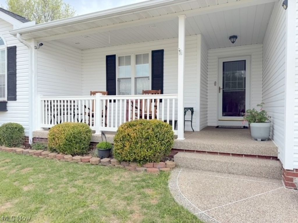 Photo of 163 Bob Ed Harris Avenue SW, New Philadelphia, OH 44663 (MLS # 5200913)