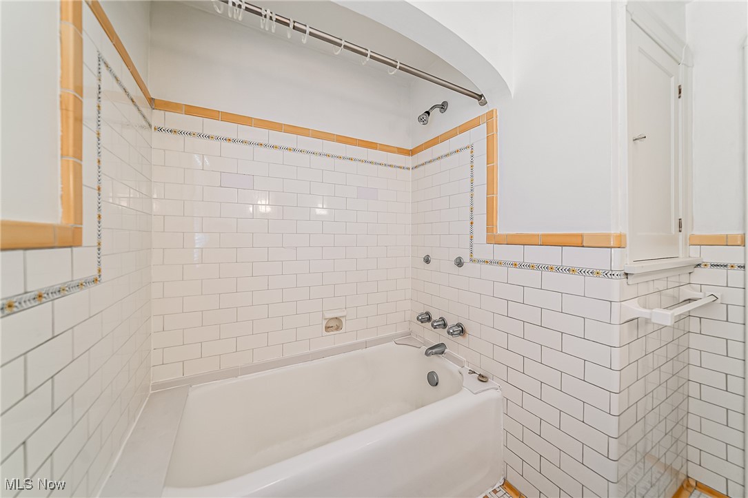 Ridgewood Garden Anx - Residential