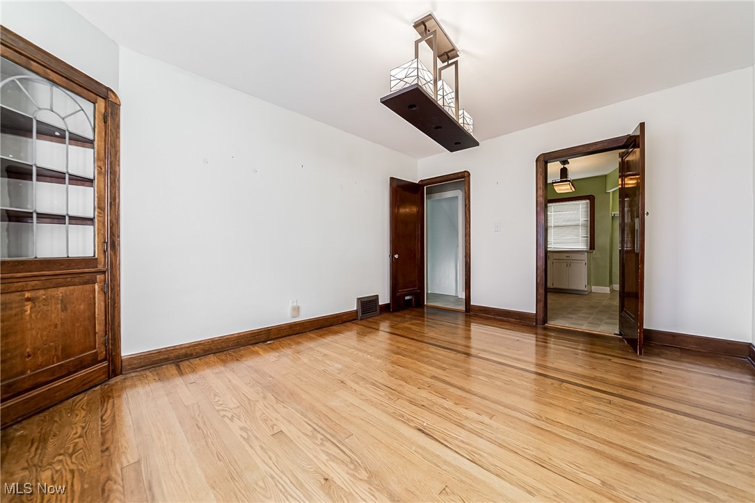 Ridgewood Garden Anx - Residential