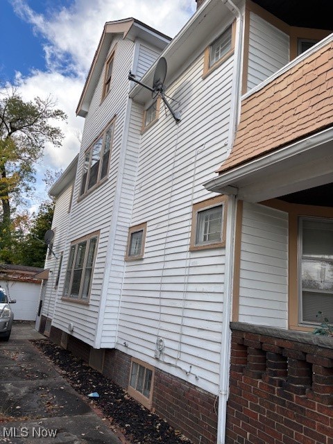 Henderson Realty Cos Lake Shore - Residential Income