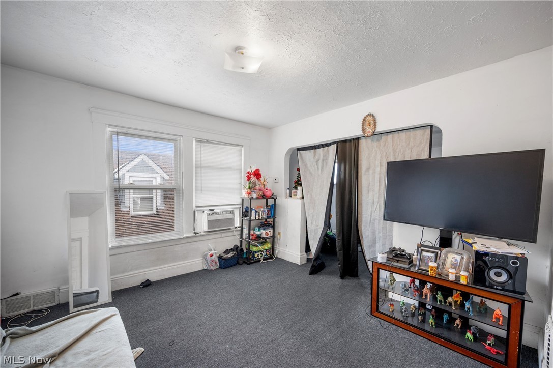 Town - Residential Income