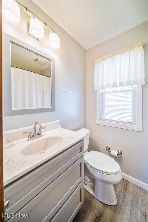 242 E 330th Street, Willowick, Ohio image 22