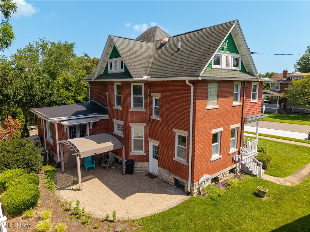 Glassworks Adn - Residential