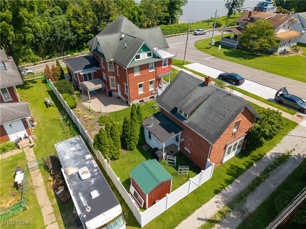 Glassworks Adn - Residential