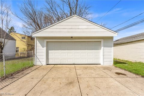 Tiny photo for 19703 Fairway Avenue, Maple Heights, OH 44137 (MLS # 5201954)