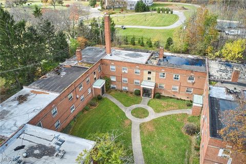 1608 Coventry Road East Cleveland OH 44118