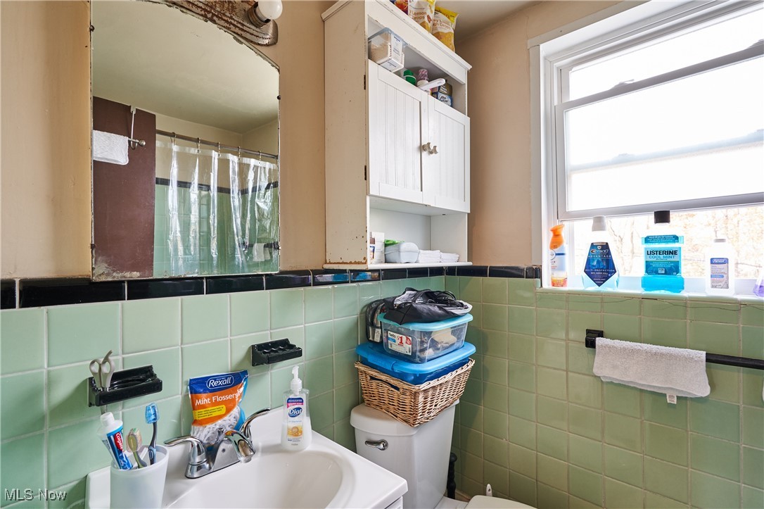 East Cleveland, Ohio 44118, United States, ,Commercial,Contingent,32575