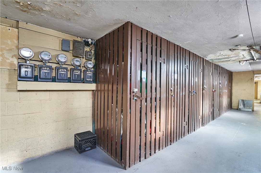 East Cleveland, Ohio 44118, United States, ,Commercial,Contingent,32575