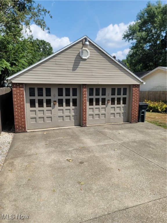 Carl - Residential Lease