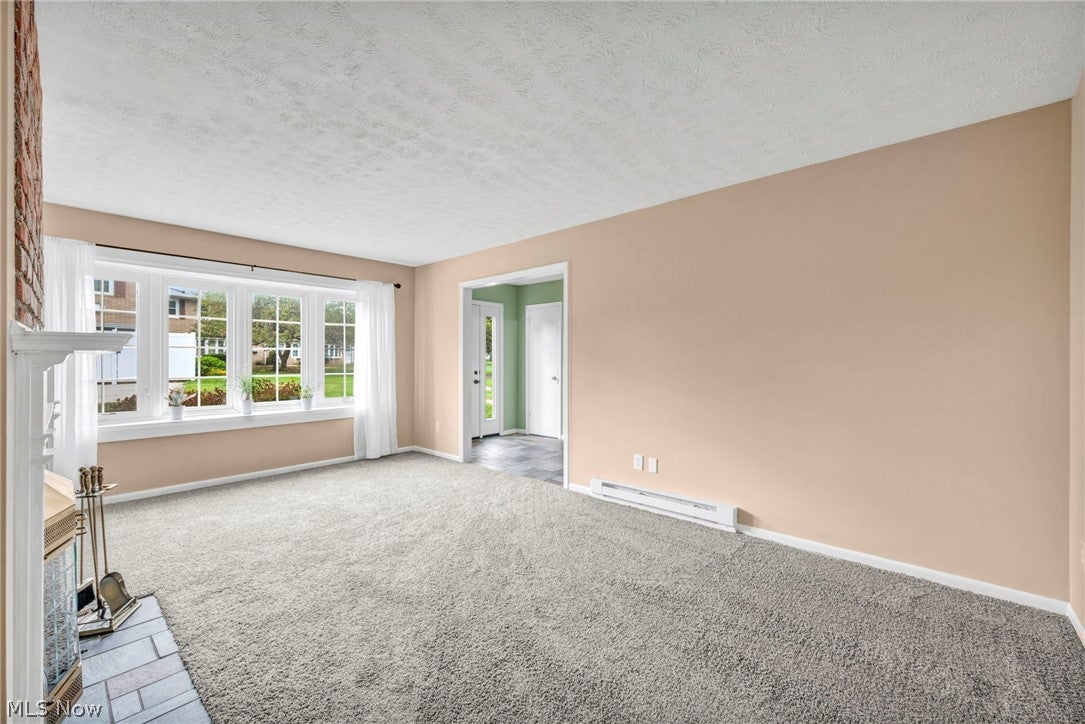 11 Meadowlawn Drive 5