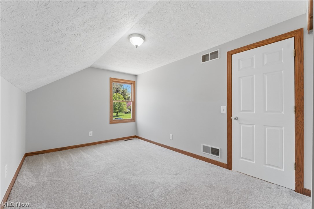 Oakshire Place - Residential