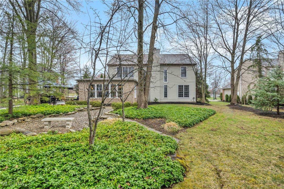 18411 Martins Lane, Strongsville, Ohio image 43