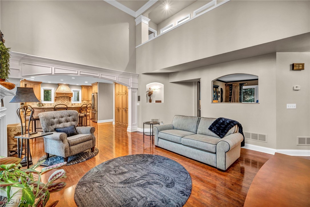 18411 Martins Lane, Strongsville, Ohio image 16