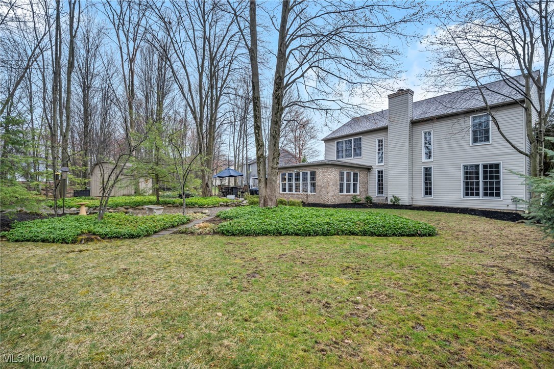 18411 Martins Lane, Strongsville, Ohio image 42