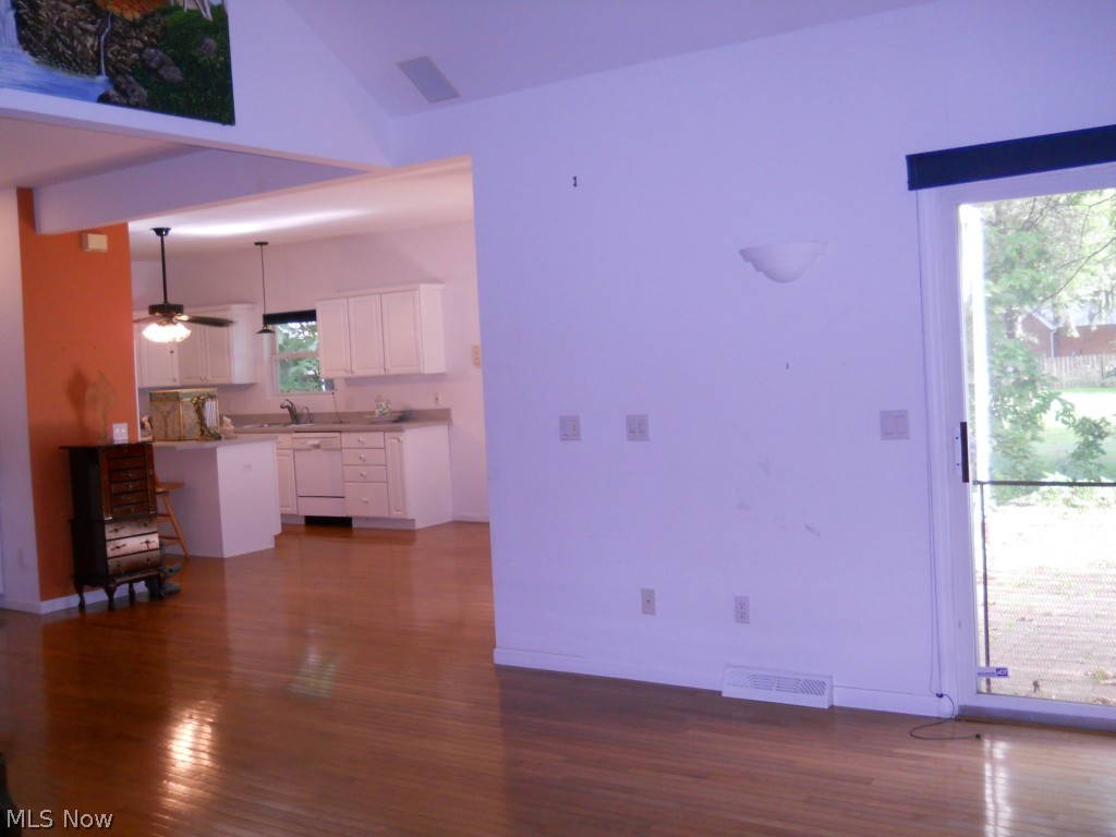 F A Sowins - Residential