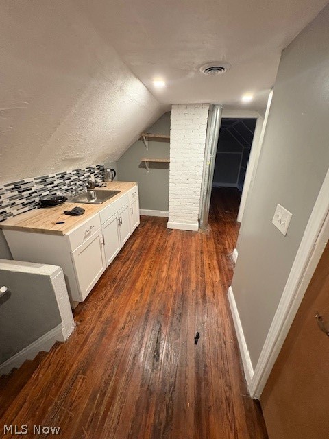 Cedar Centre - Residential Income