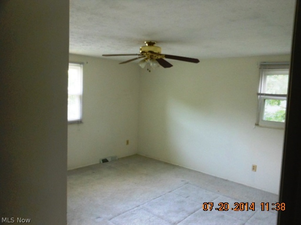 Creekside Vill - Residential