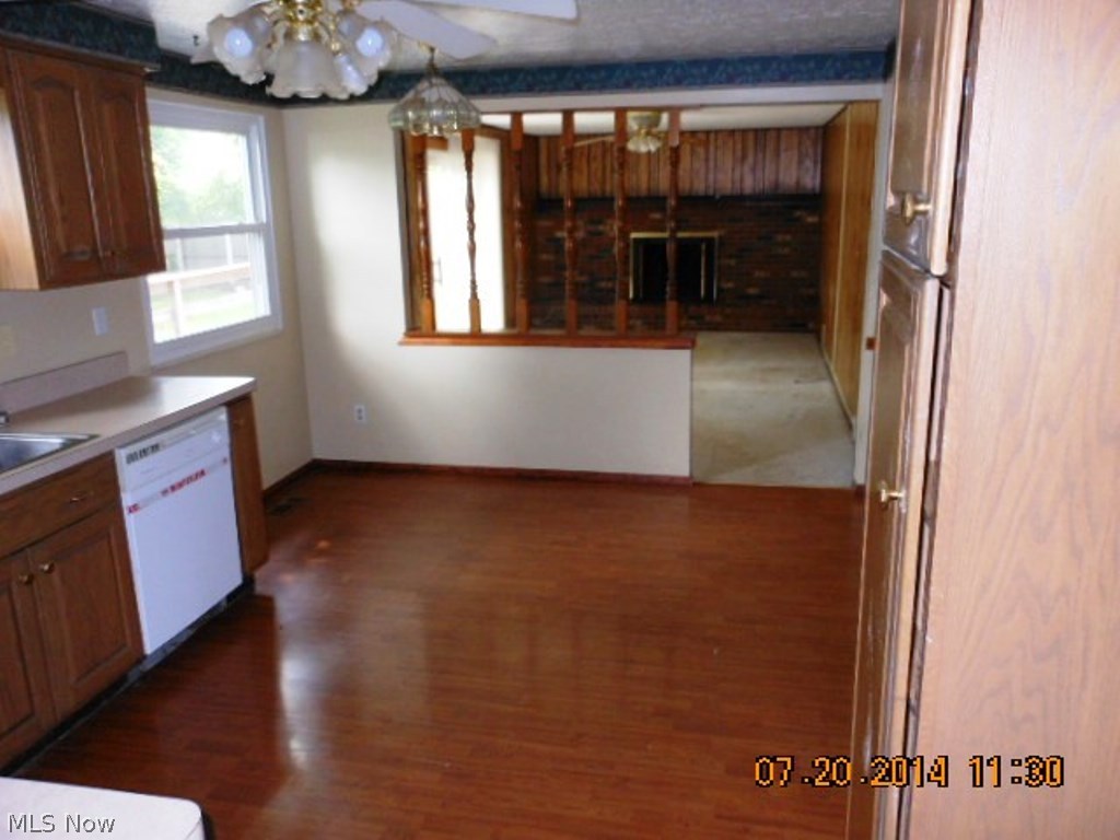 Creekside Vill - Residential