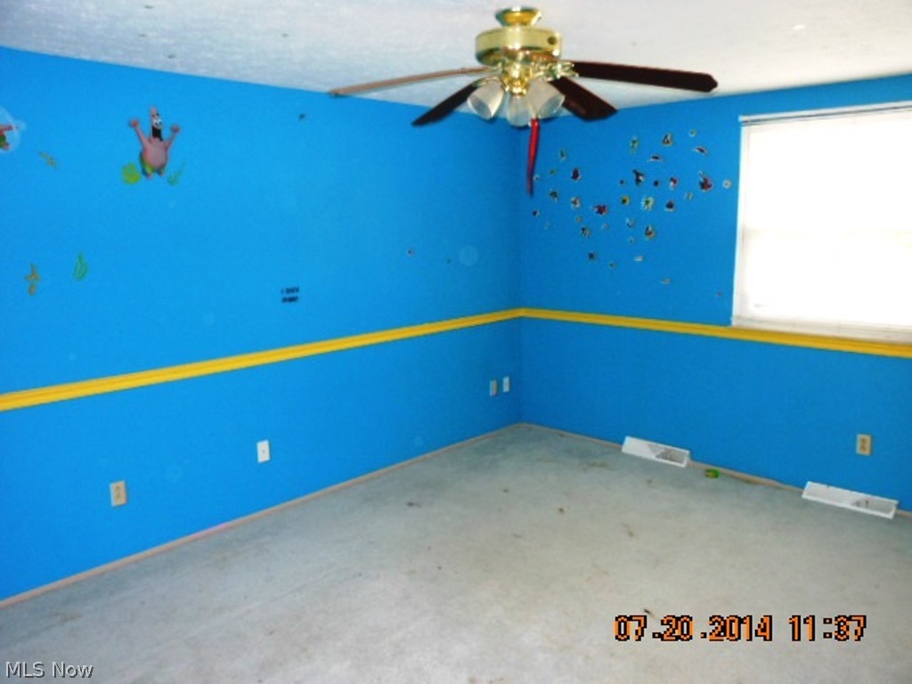 Creekside Vill - Residential