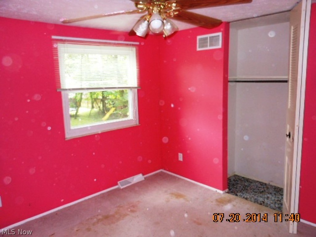 Creekside Vill - Residential