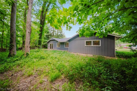 Tiny photo for 5950 Bayberry Circle, North Ridgeville, OH 44039 (MLS # 5221313)