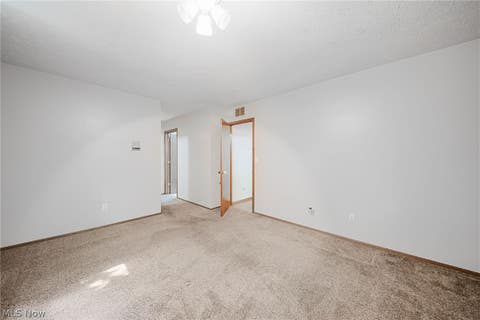 Tiny photo for 5950 Bayberry Circle, North Ridgeville, OH 44039 (MLS # 5221313)