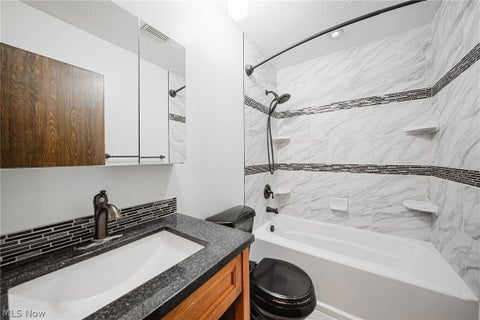 Tiny photo for 5950 Bayberry Circle, North Ridgeville, OH 44039 (MLS # 5221313)