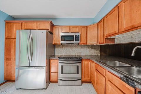 Tiny photo for 5950 Bayberry Circle, North Ridgeville, OH 44039 (MLS # 5221313)