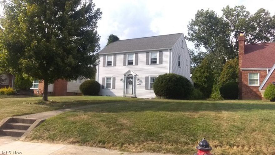 Court Ordered Bidding by Private Selling Officer.  Bidding ends October 8, 2019 & is online only. According to public record this Single family home has 3 bedroom & 1.5 bath. Information is thought to be correct but not guaranteed. SOLD 100% AS-IS w/all faults.