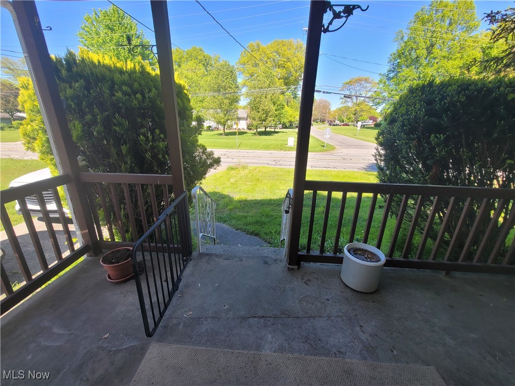 9788 East River Road, Elyria, Ohio image 33