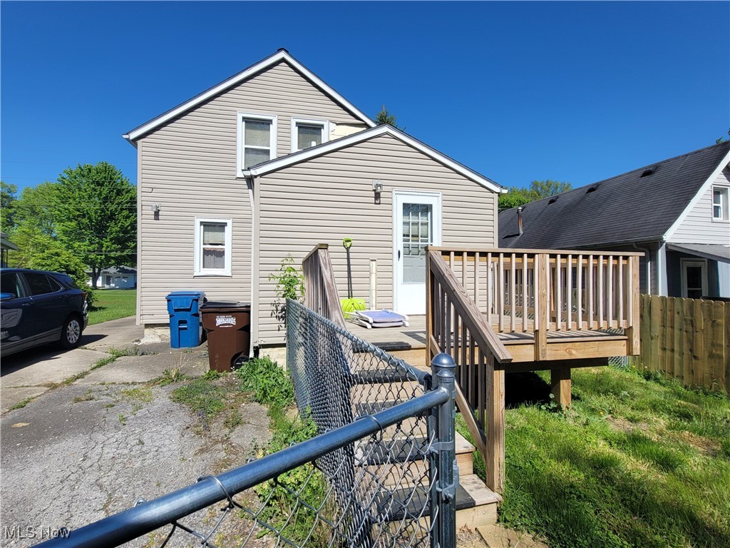 9788 East River Road, Elyria, Ohio image 38