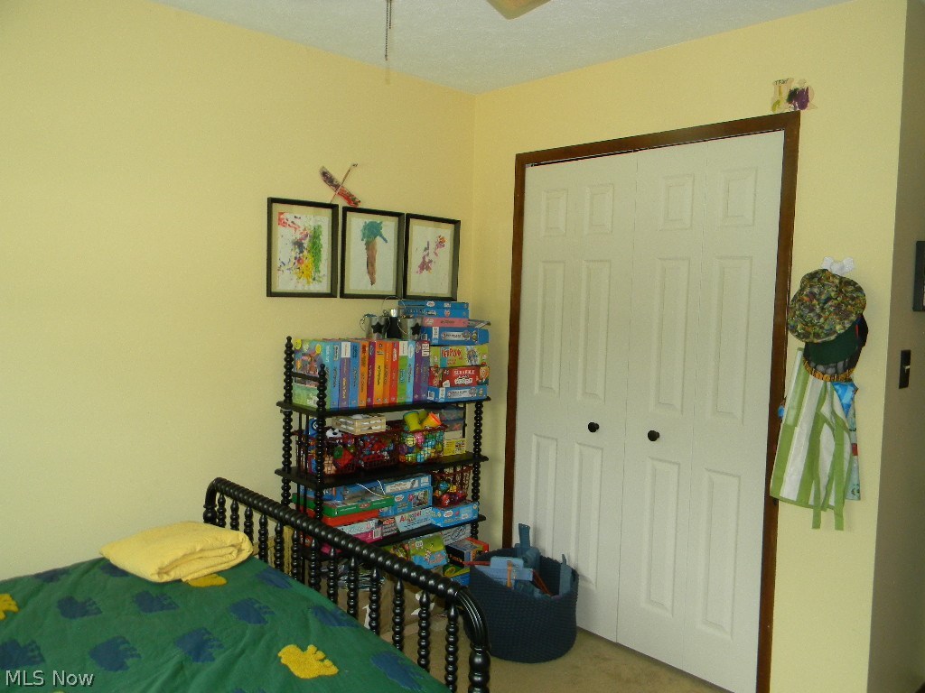 Fairway Land Co Apt Inv Cos Re - Residential