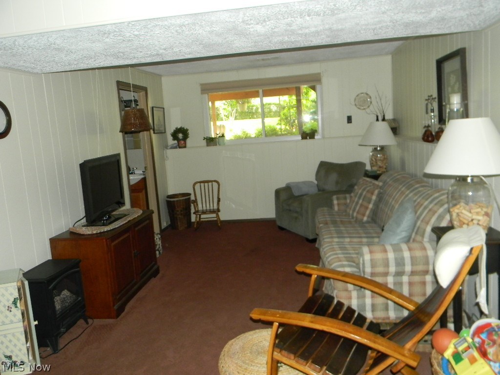 Fairway Land Co Apt Inv Cos Re - Residential