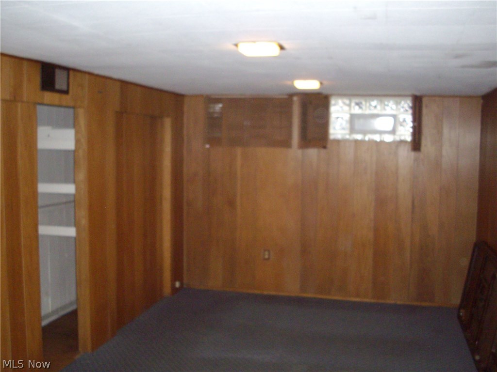 PIT McCORT  aLLOTMENT - Residential