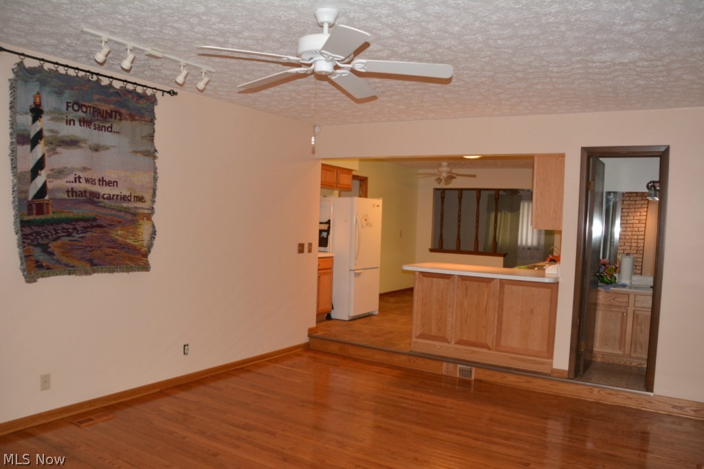 Joseph A Hailandon East 20th - Residential