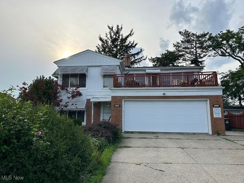 6234 N Canterbury Road Parma OH 44129