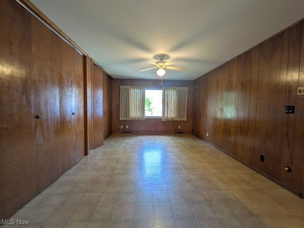 Photo of 6234 N Canterbury Road, Parma, OH 44129 (MLS # 5161017)