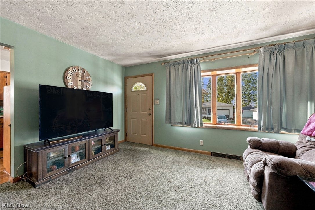 359 Stephens Road